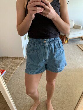 Madewell denim shorts with elastic waistband